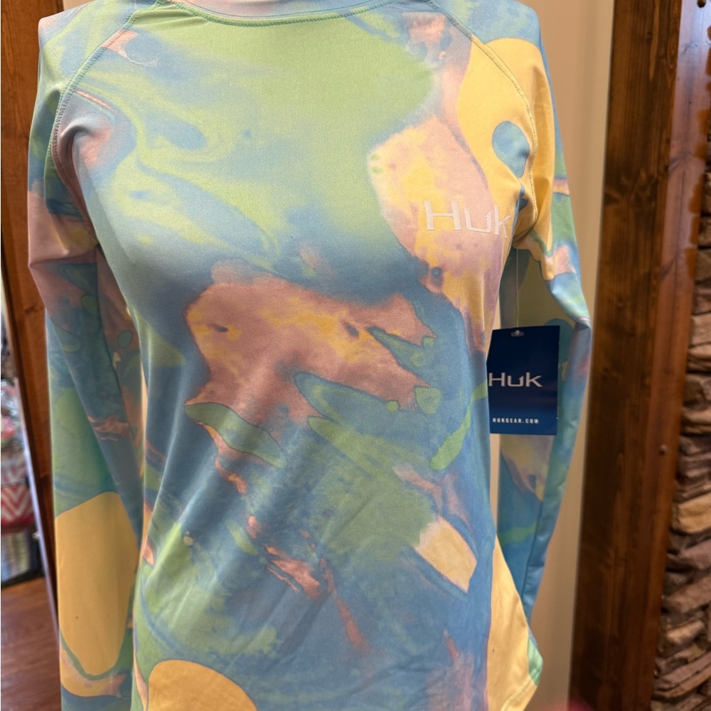 Huk Women's Long Sleeve Tee - Multicolor